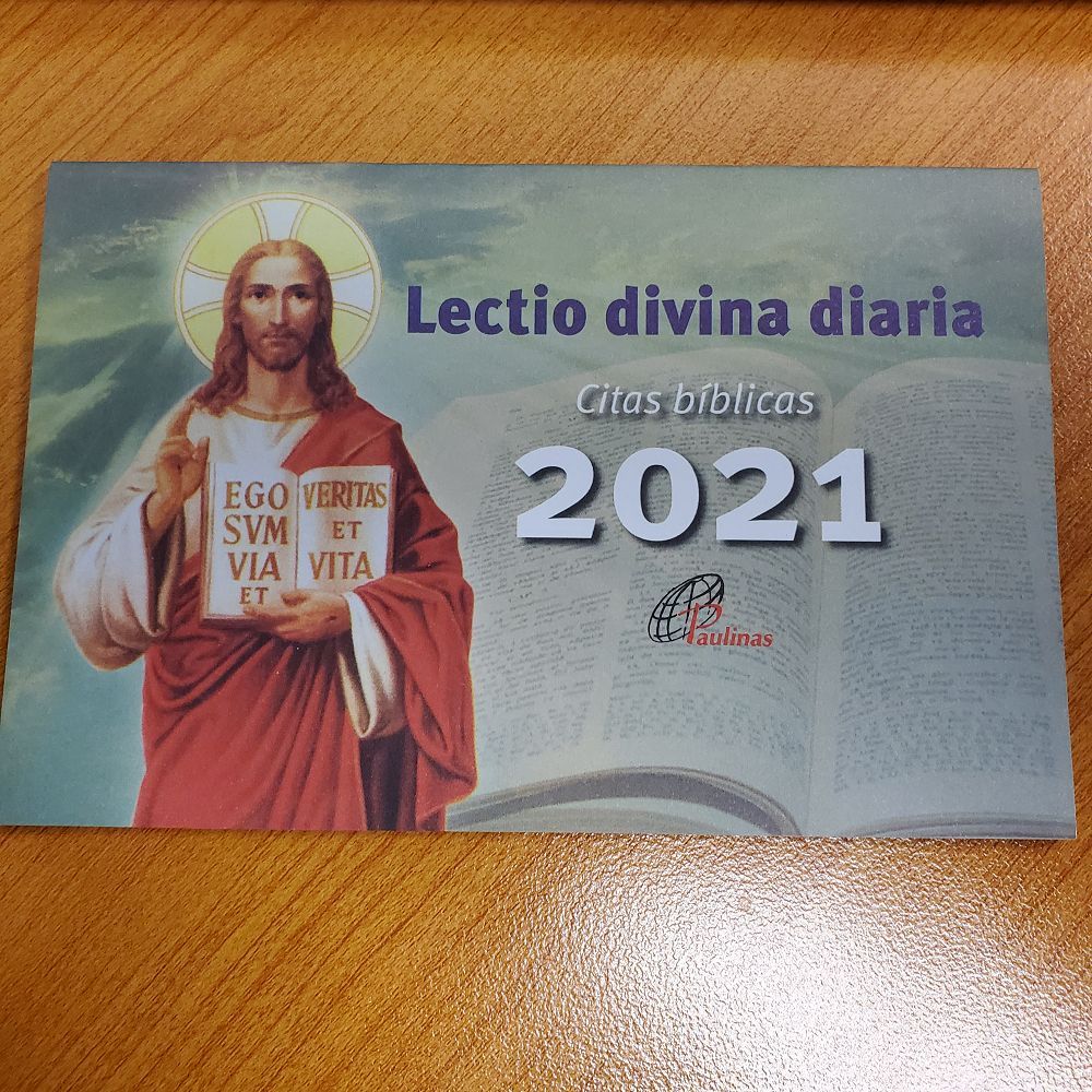 8238_Def.jpg