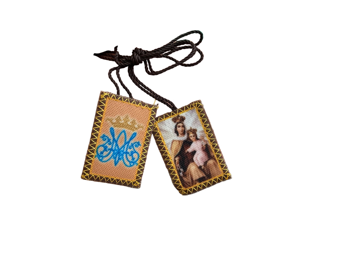 Scapular W/T Print Virgen del Carmen
