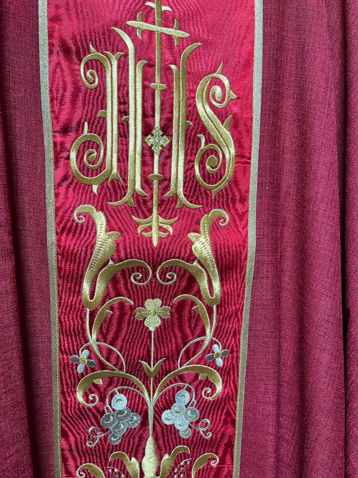Red Chasuble (JHS Gold)