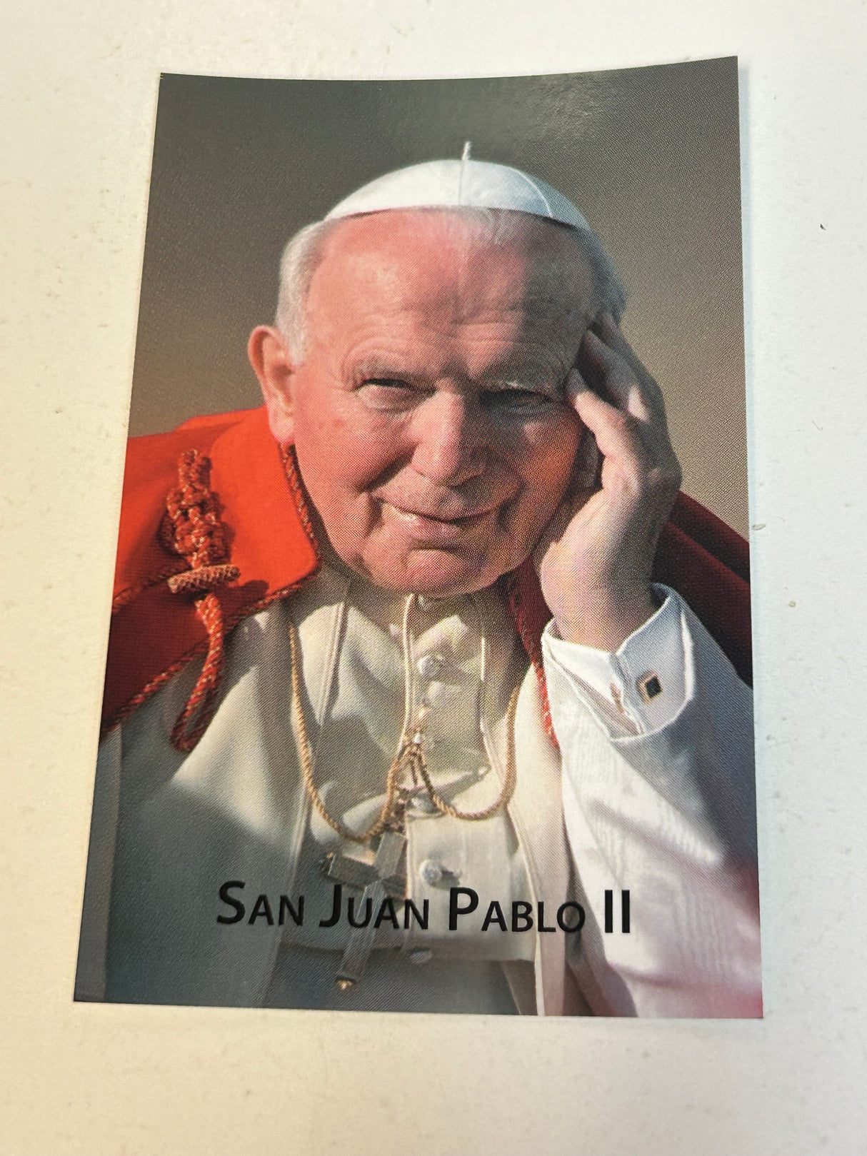 San Juan Pablo II (paper)