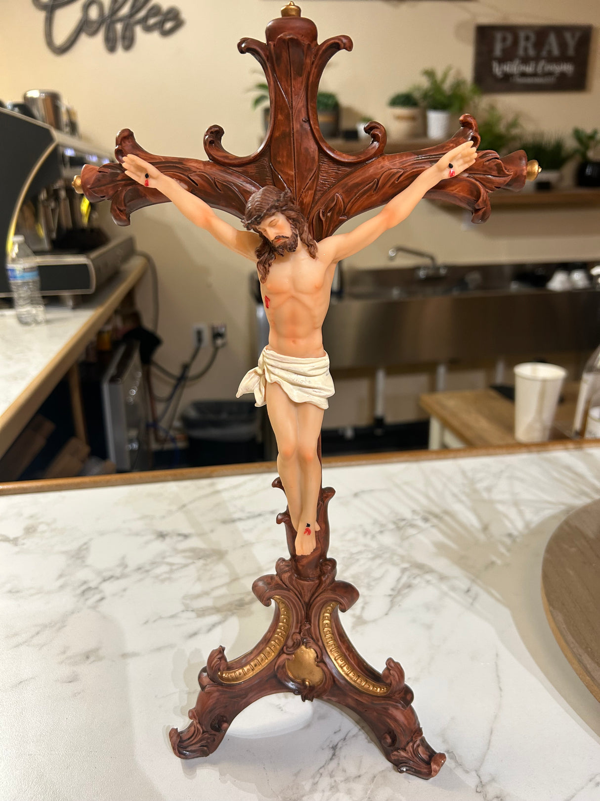 Resin Crucifix 14" C-4 CUADROS C-5