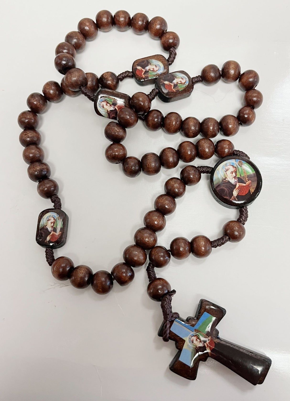 Rosario de San Benito de madera