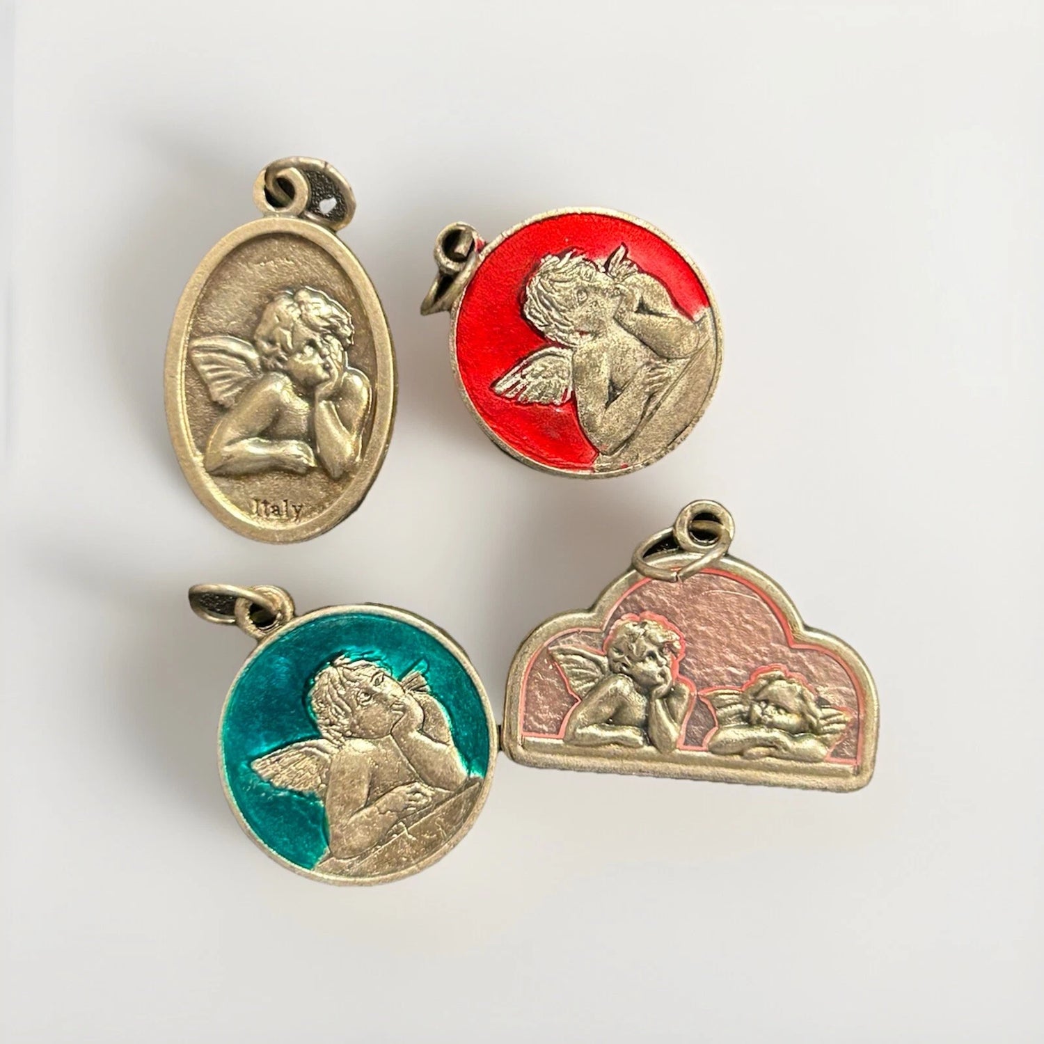 Medalla angelito varios colores