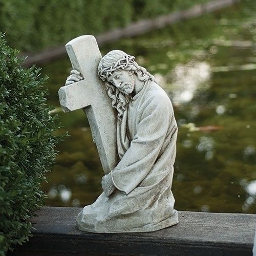 17.75"H JESUS HOLDING CROSS A1-R