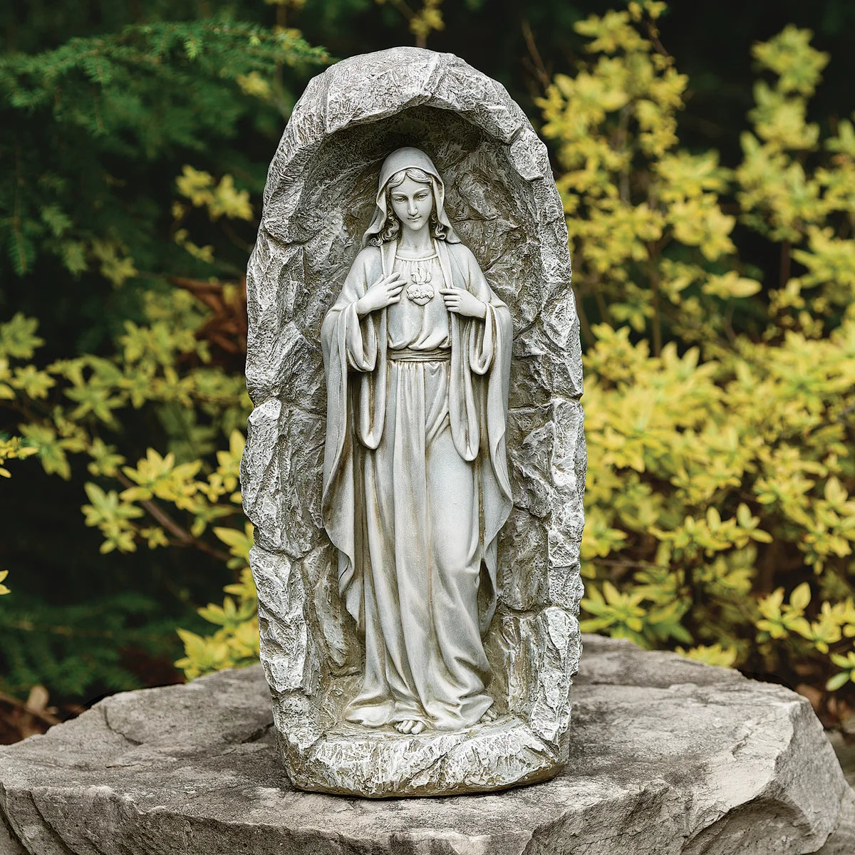 18.75"H Solar Immaculate Heart Garden Statue