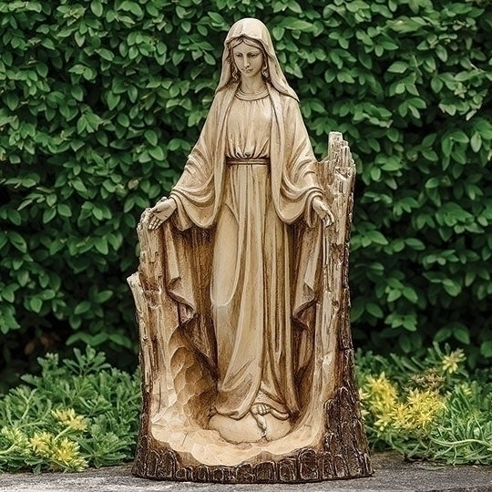 14.25"H CARVED LADY OF GRACE F4-ROMA