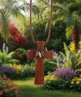 VARIETY OF NECKLACE WITH WOOD CROSSES