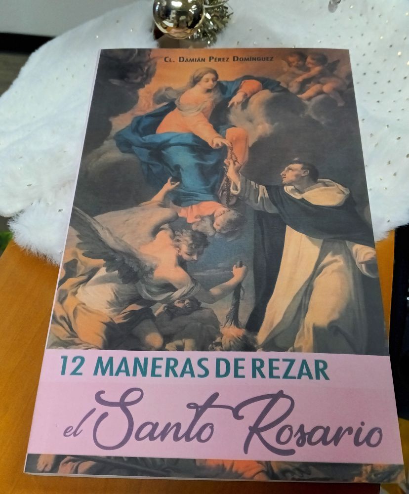 12 MANERAS DE REZAR EL ROSARIO