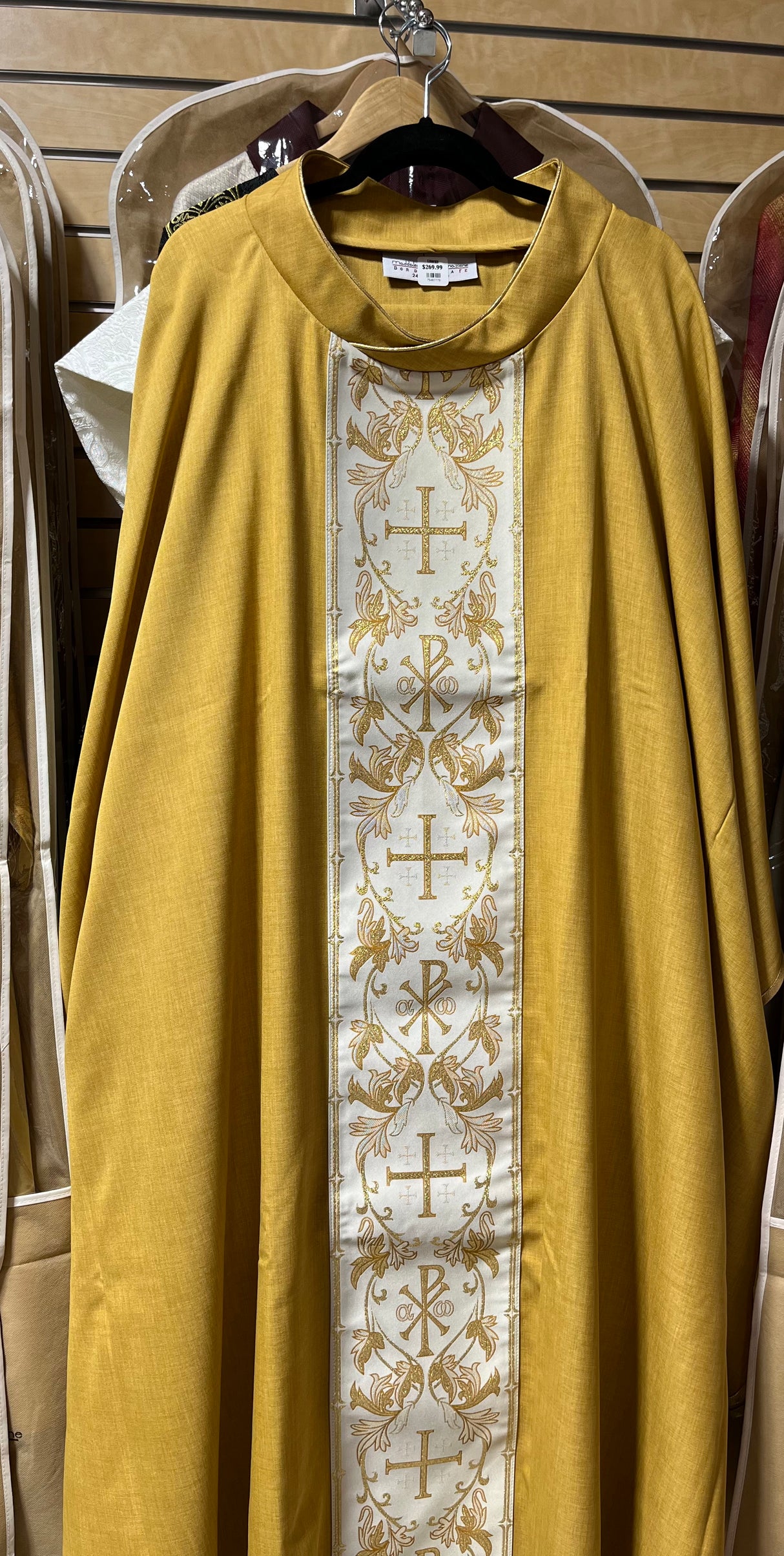 Gold Chasuble (Golden Orphrey)