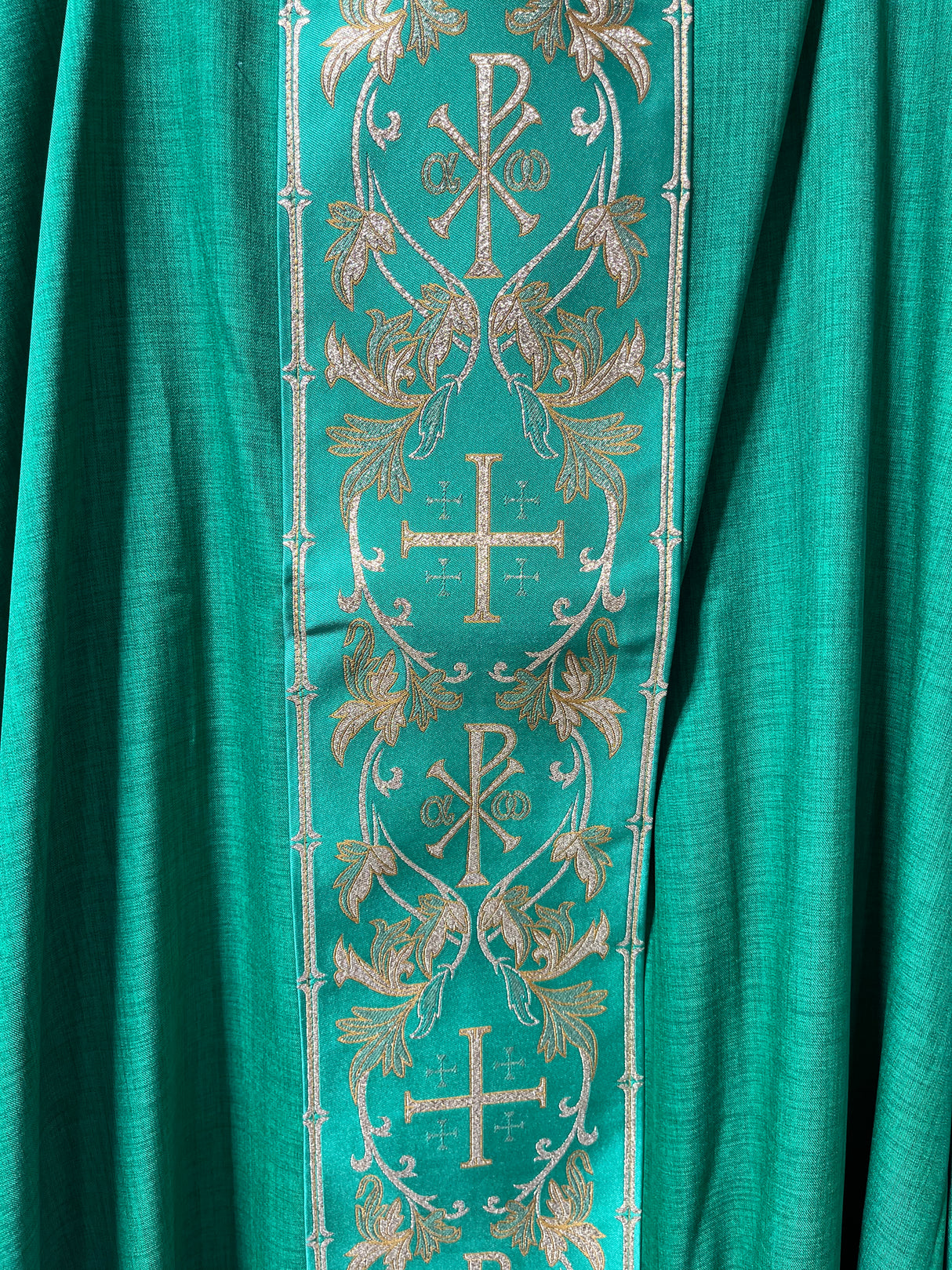 Green Chasuble (Golden Orphrey)
