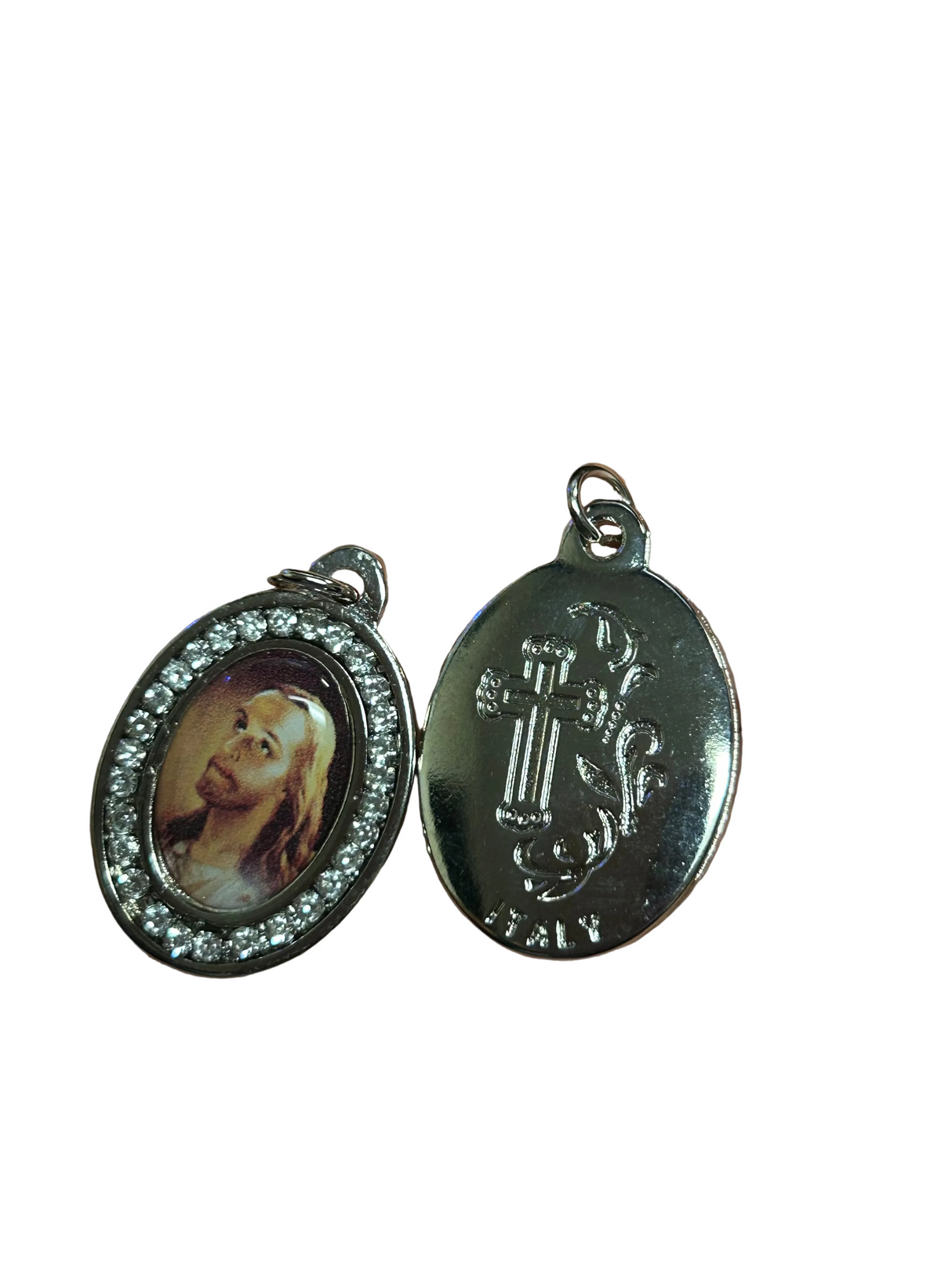 1.25" MEDAL W/ HEAD OF CHRIST RESIN