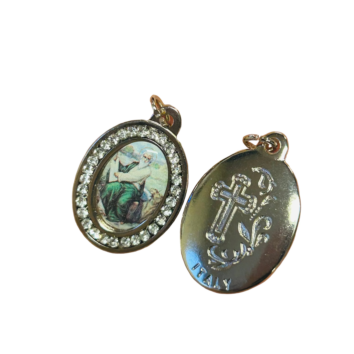1.25" MEDAL W/ST LUKE RESIN