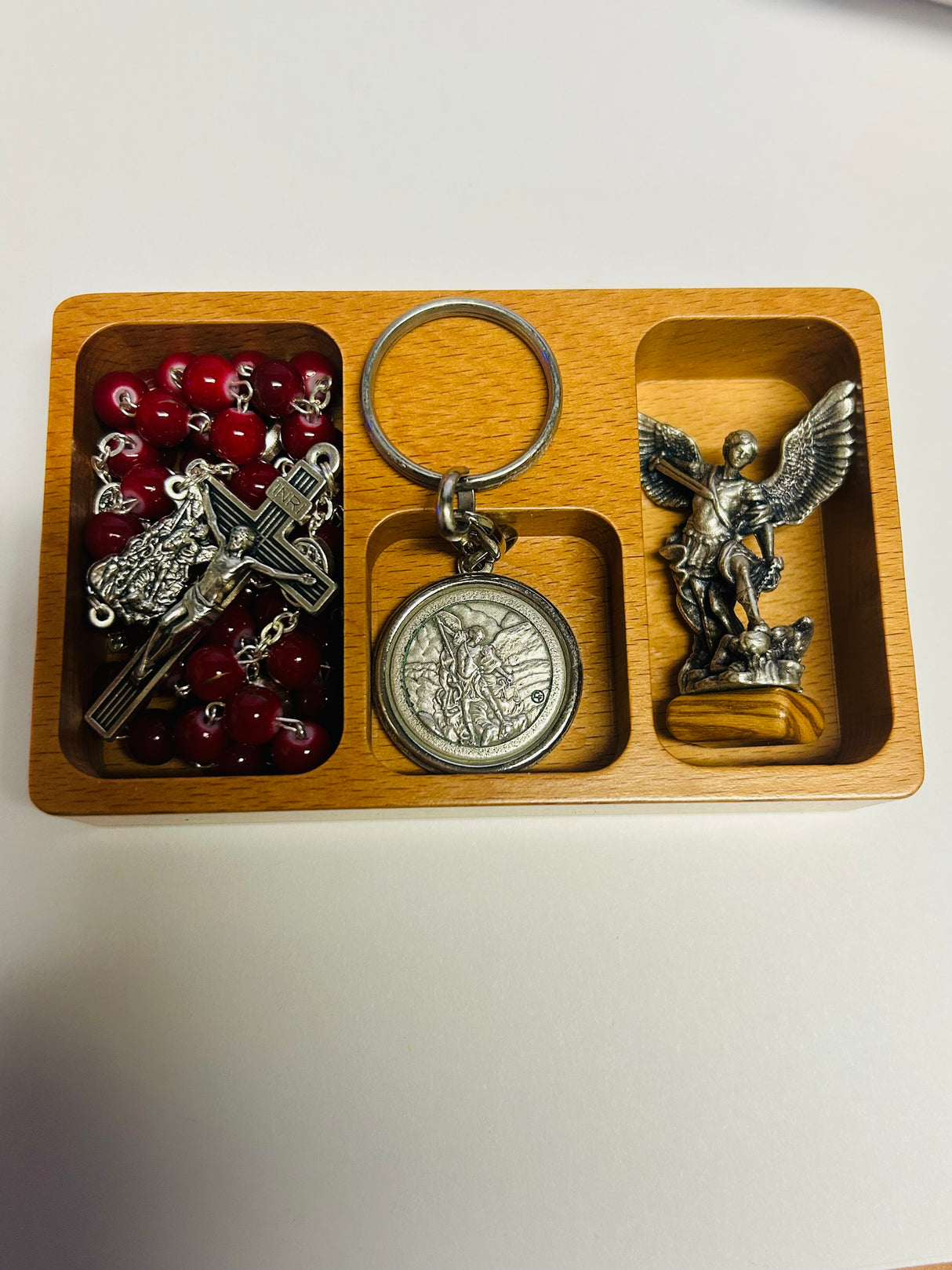 ROSARY-KEYCHAIN-STATUE