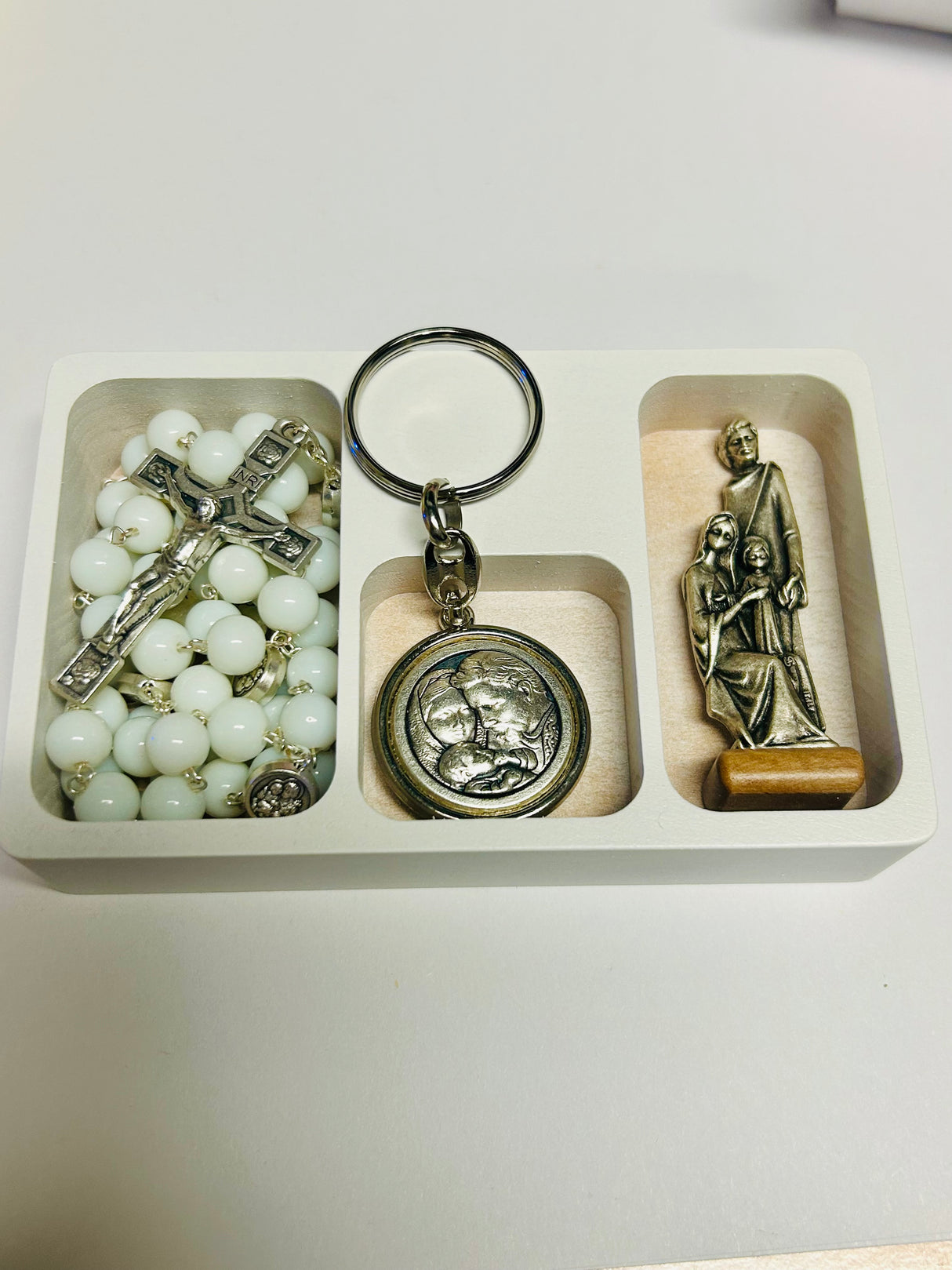 ROSARY-KEYCHAIN-STATUE