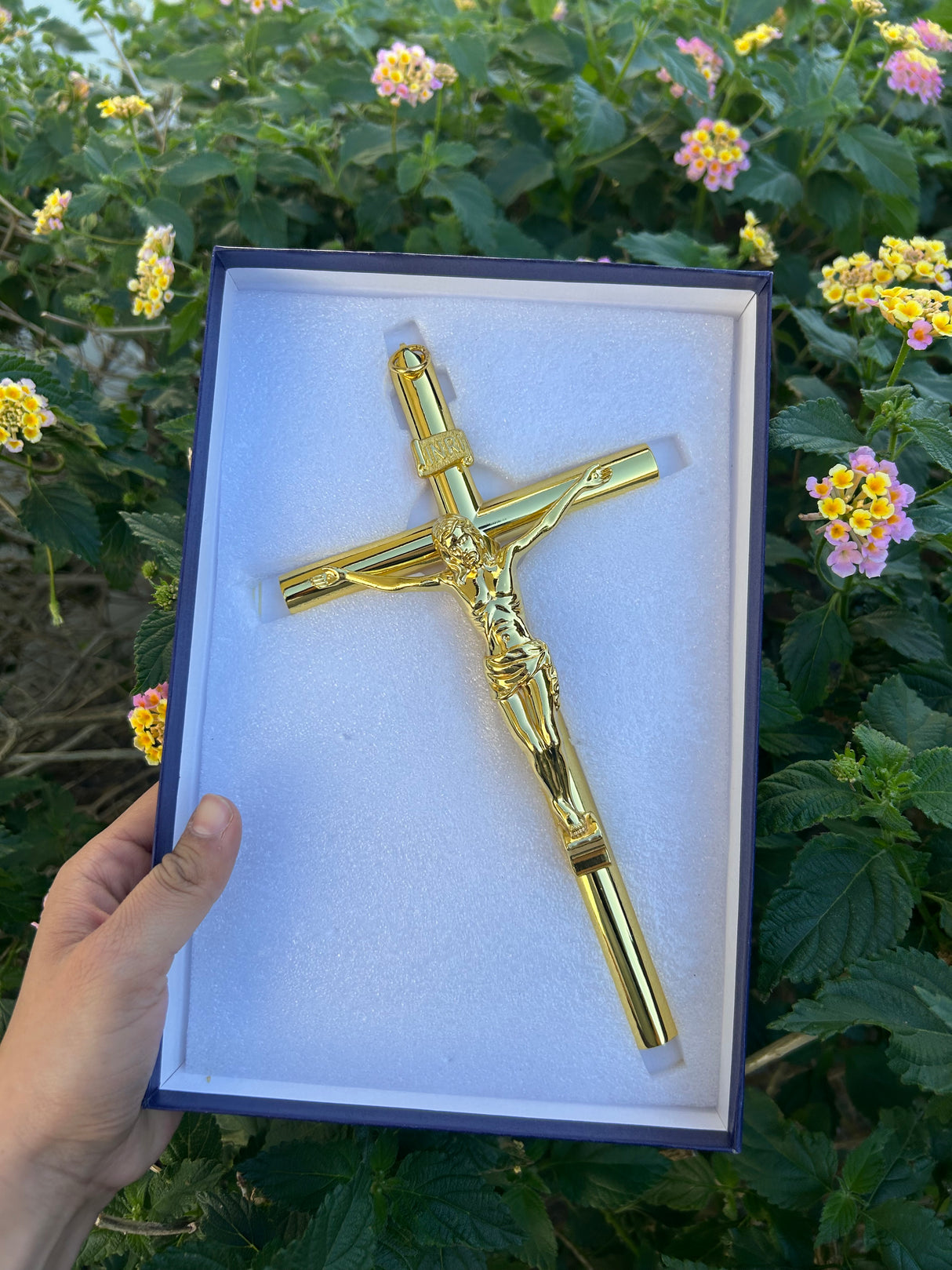 Crucifix 9" G-5 CUADROS