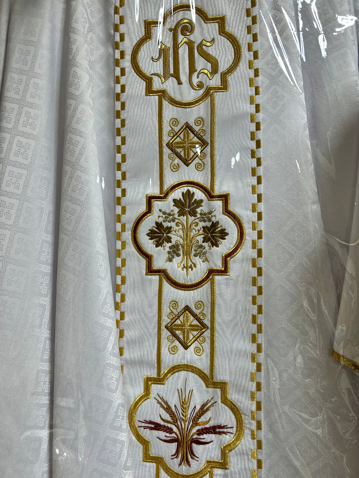 White Chasuble (Gold JHS)