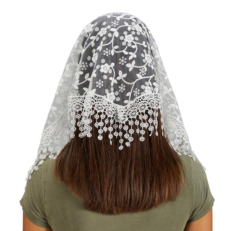 Chapel Veil With Tassels - White