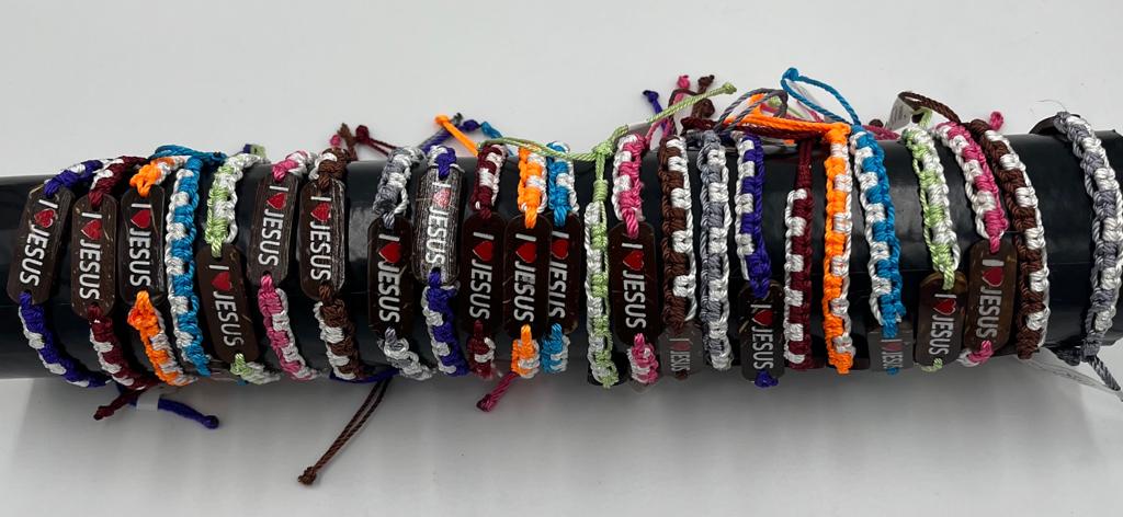 SNAP BRACELET ONLY JESUS