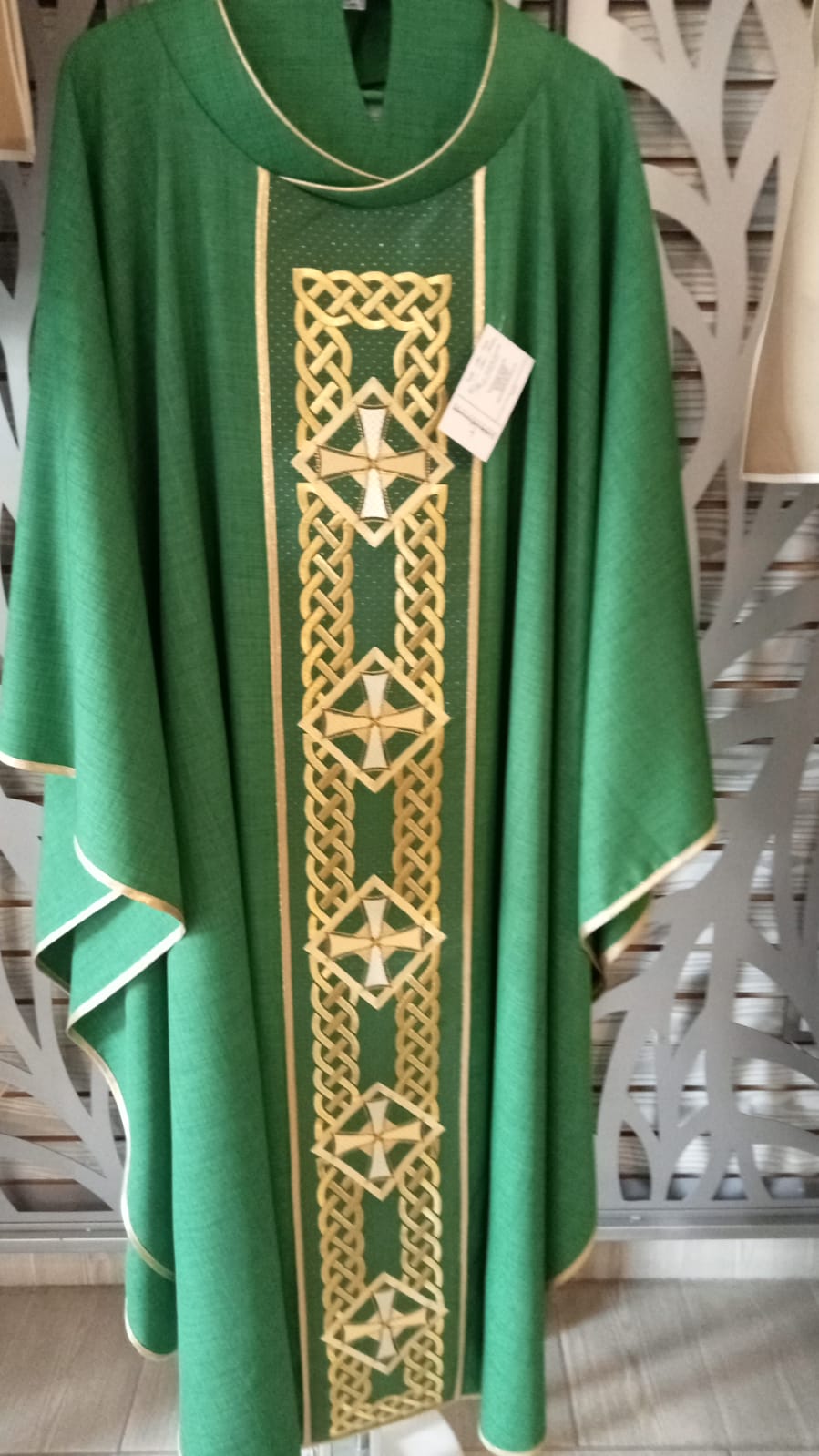GREEN CHASUBLE WITH GOLD CROSS DESIGN
