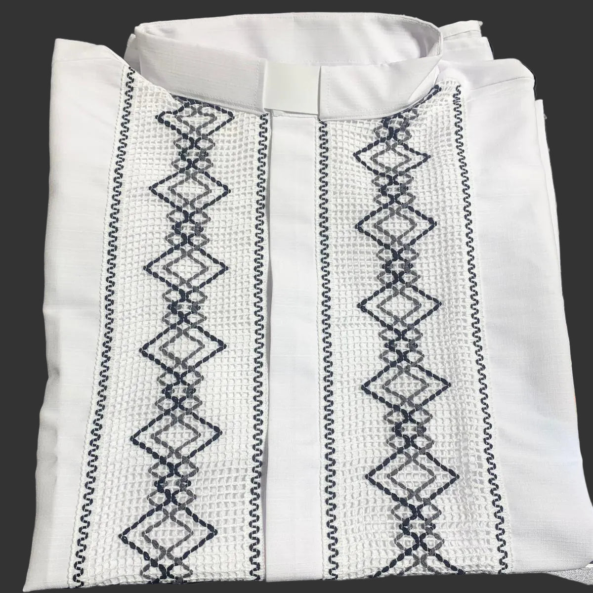 CLERICAL WHITE GUAYABERA SHIRT WITH BLACK DESIGN