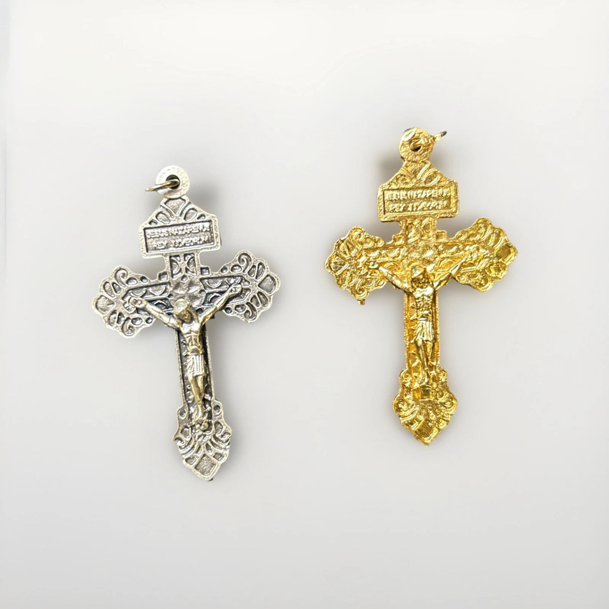 SMALL PARDON CRUCIFICCION 2" SILVER